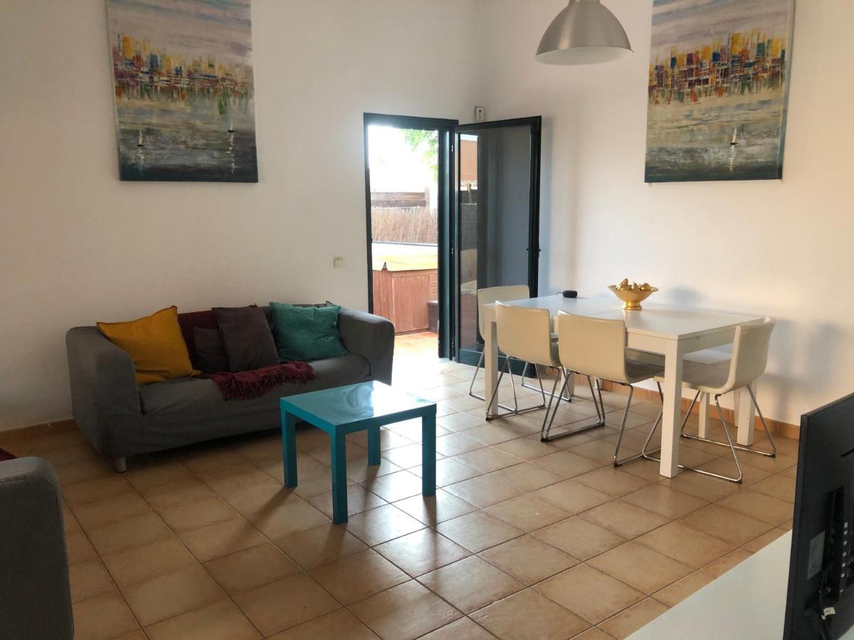 Lovely 2-Bed Villa In Corralejo Fuerteventura Buitenkant foto