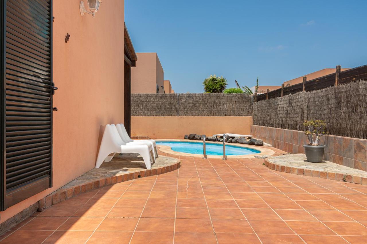 Lovely 2-Bed Villa In Corralejo Fuerteventura Buitenkant foto
